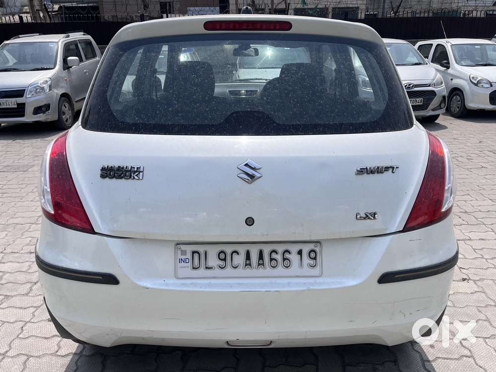 Maruti Suzuki Swift 1.2 Lxi (o), 2014, Petrol