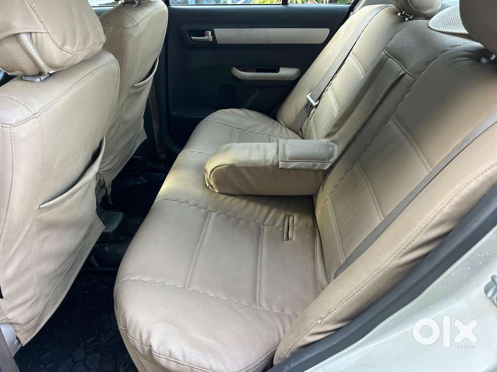 Maruti Suzuki Swift Dzire Zxi + Mt, 2010, Petrol