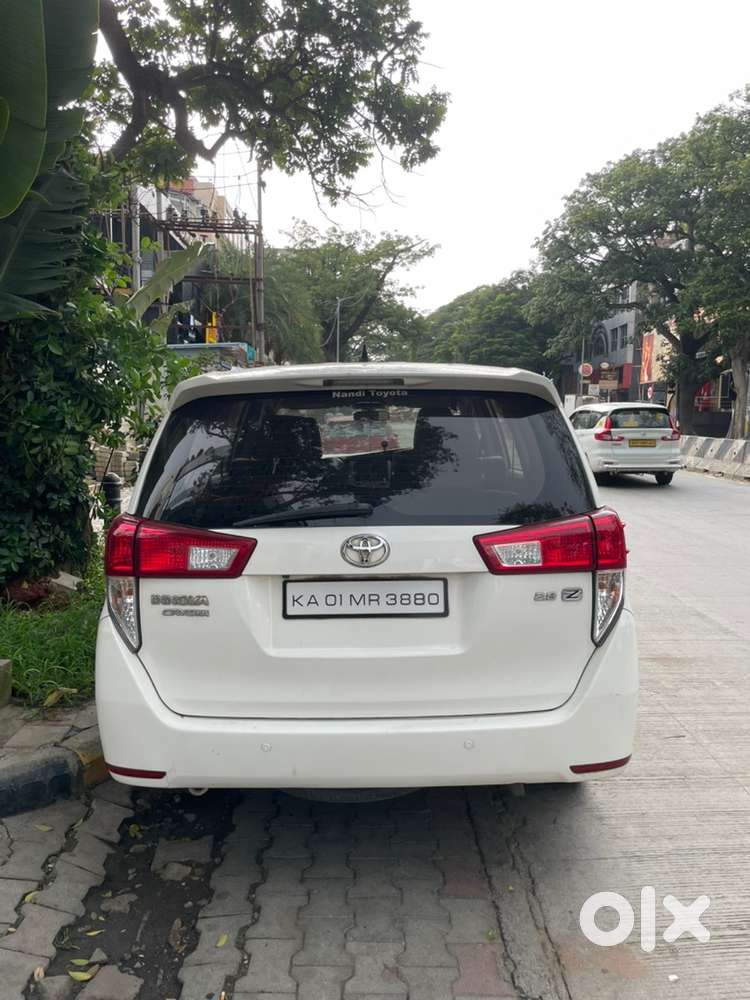 Toyota Innova Crysta 2018