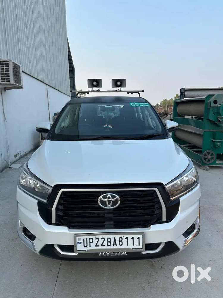 Toyota Innova Crysta 2023 Diesel 38000 Km Driven