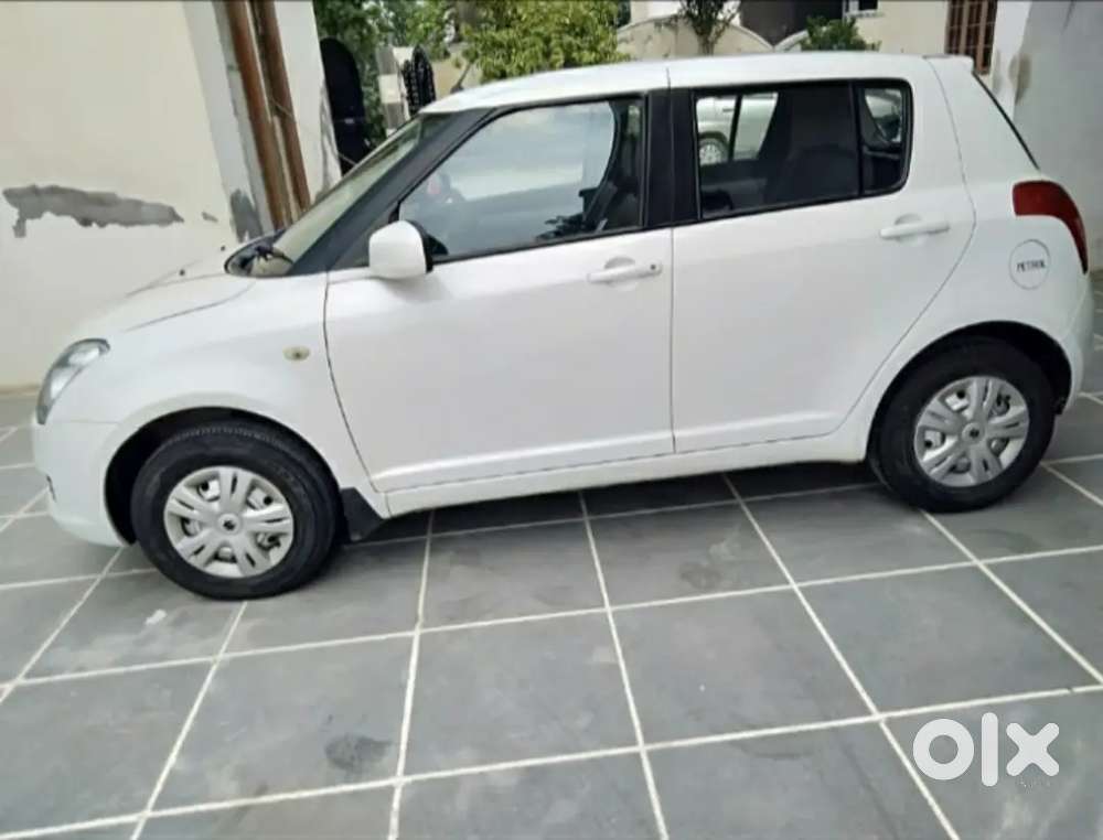 Swift Maruti Suzuki 2009 - 81000 Km Driven
