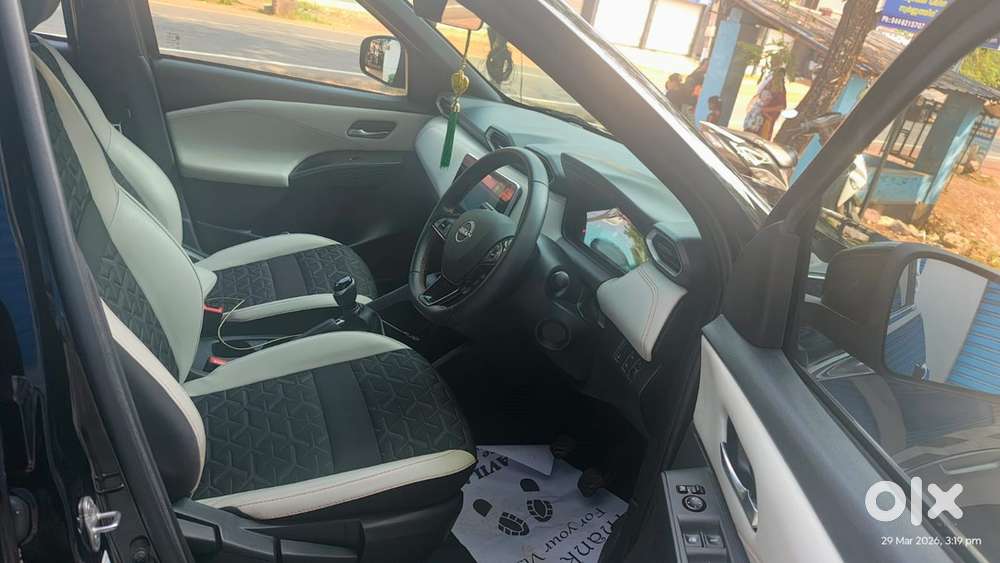 Nissan Magnite Turbo Mt Tekna2025