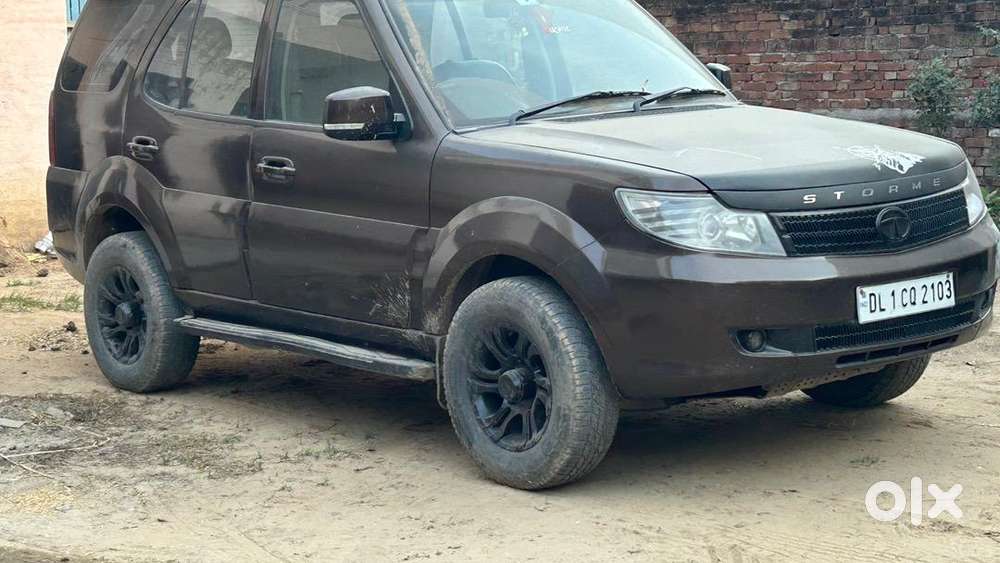 Tata Safari Storme 2013 Diesel Well Maintained