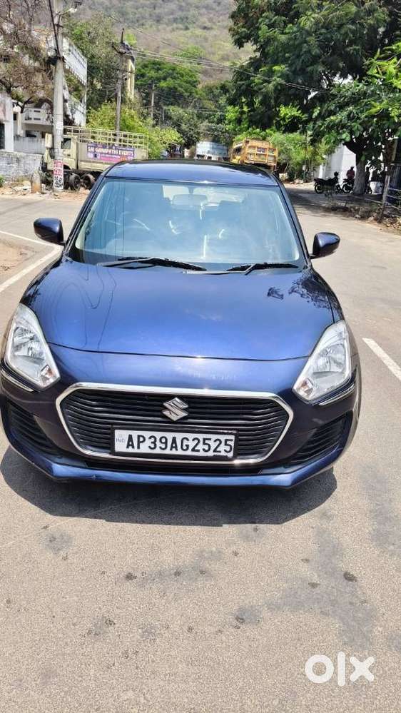 Maruti Suzuki Swift Vxi + Manual, 2019, Petrol