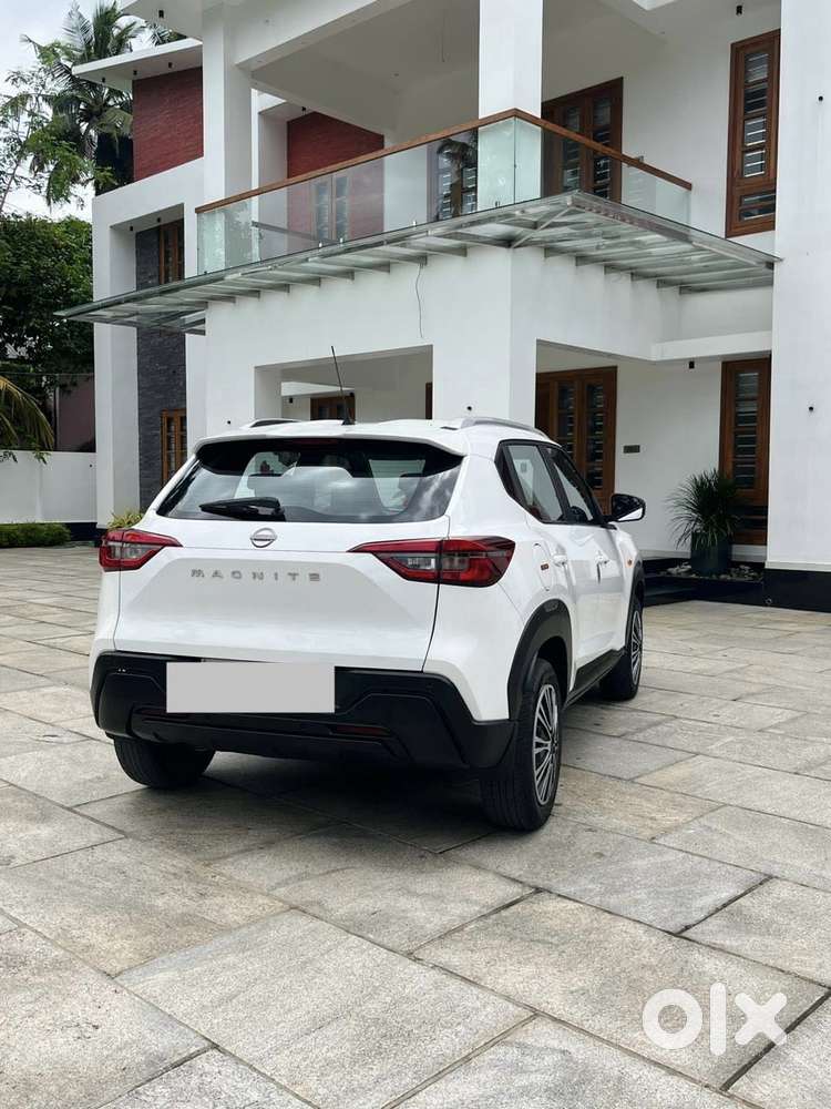 Nissan Magnite 1.0 Xe, 2022, Petrol