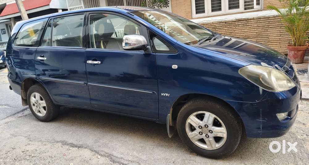 Toyota Innova 2.0 V, 2005, Petrol