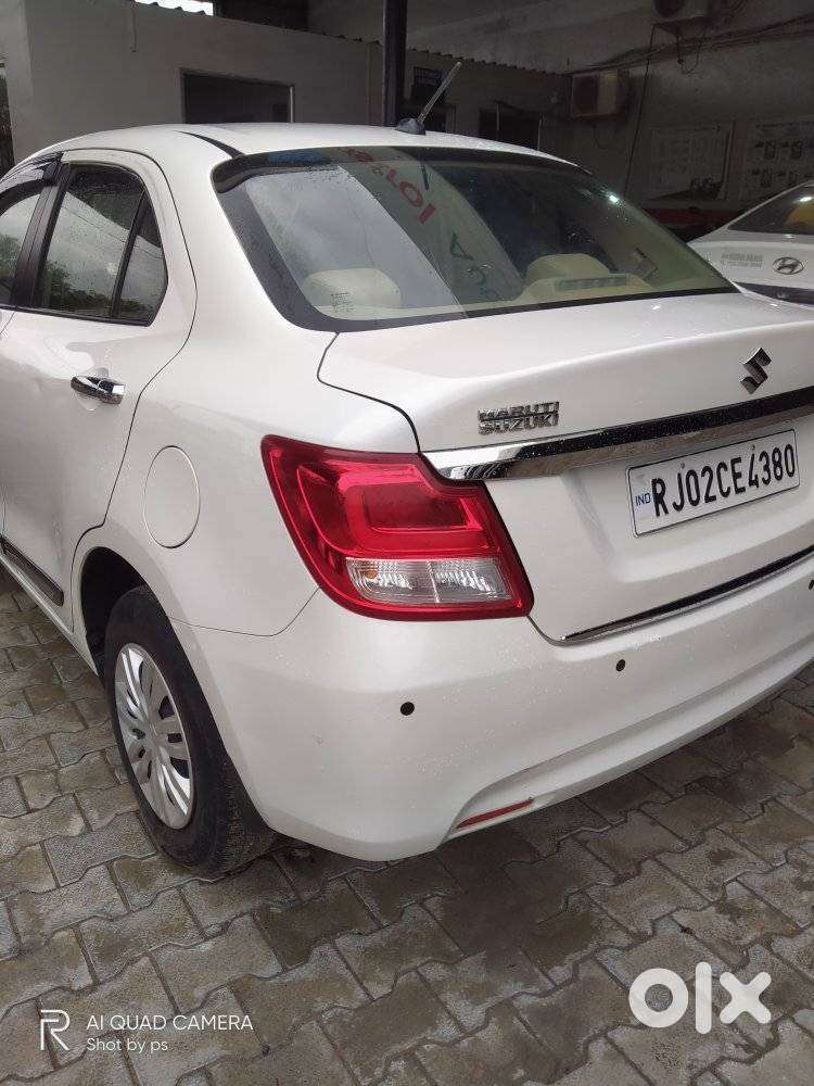 Maruti Suzuki Dzire 1.2 Vxi, 2019, Petrol