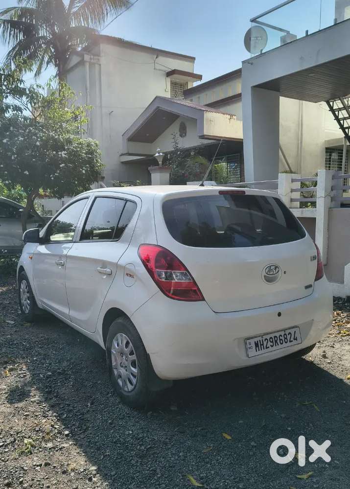 Hyundai I20 1.2 Magna 2011 Showroom Condition And Family Used Car Only