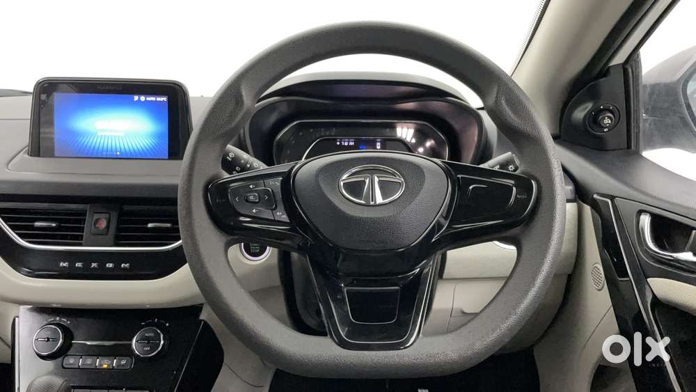 Tata Nexon 1.2 Revotron Xza Plus, 2023, Petrol