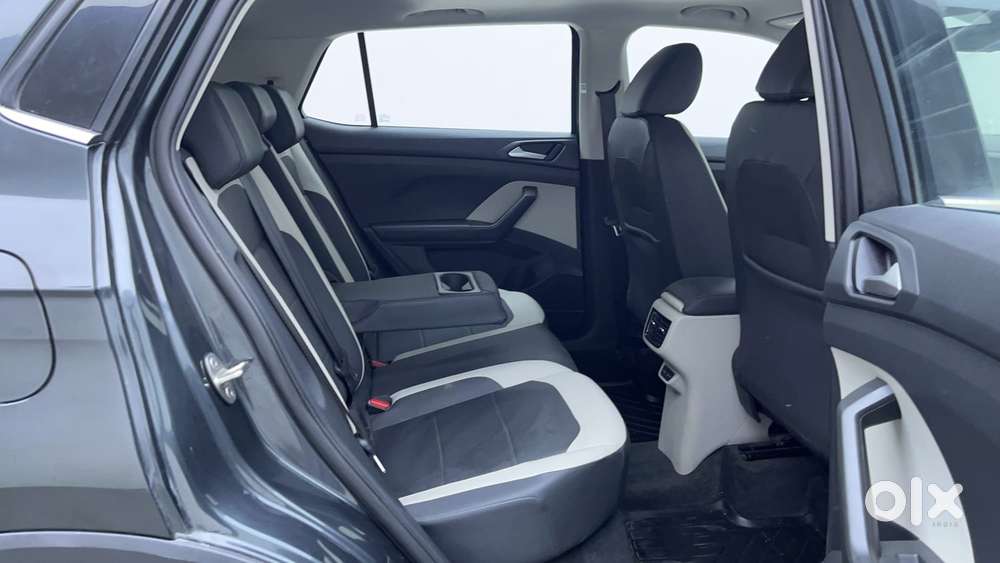 Volkswagen Taigun 1.0 Tsi Topline, 2022, Petrol