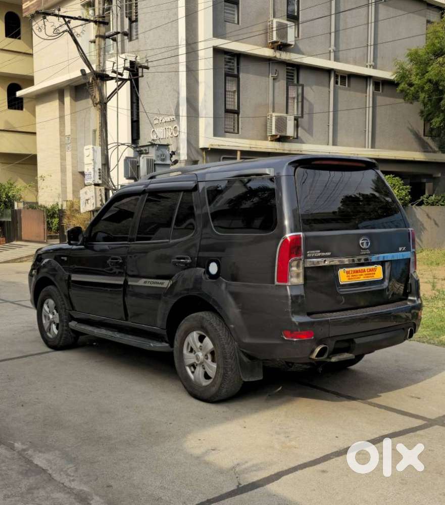 Tata Safari Storme Vx, 2017, Diesel