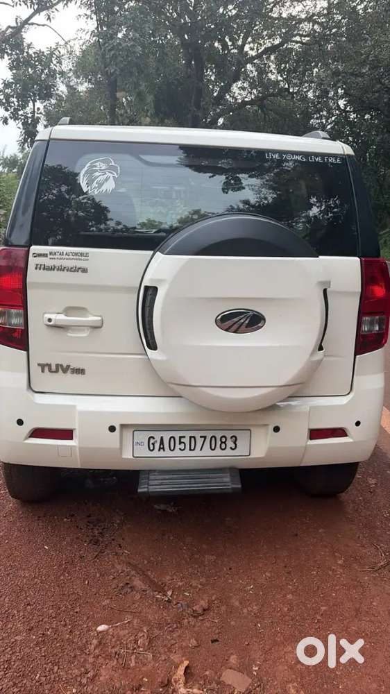 Mahindra Tuv 300 2017