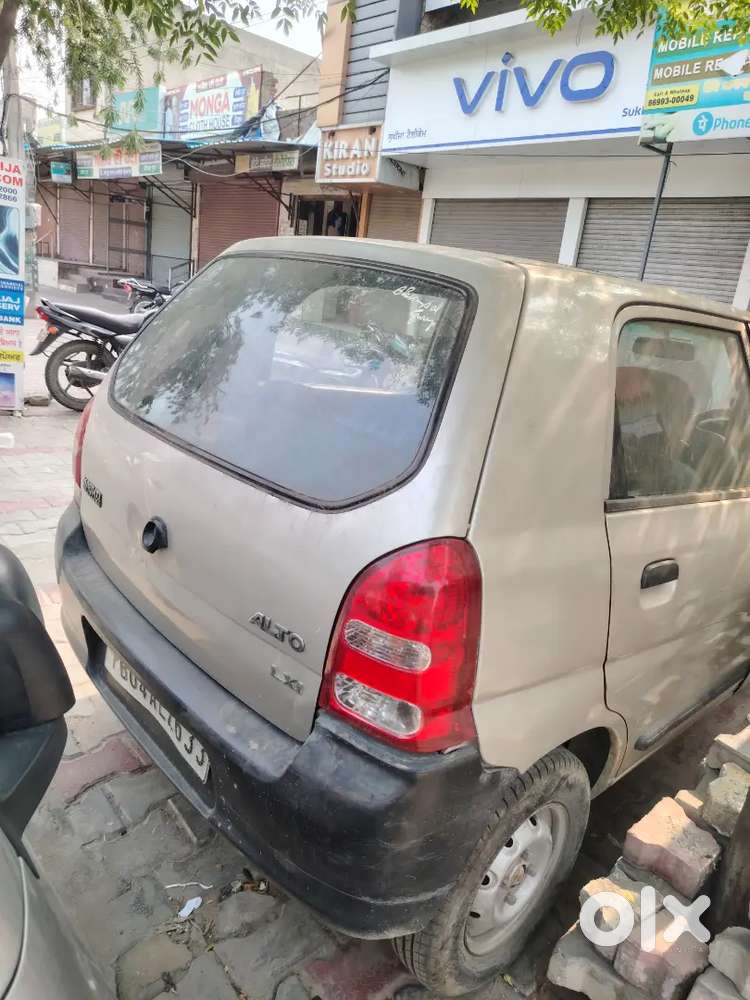 Good Condition Ac Working Tyre Ok. No Need Any Repair