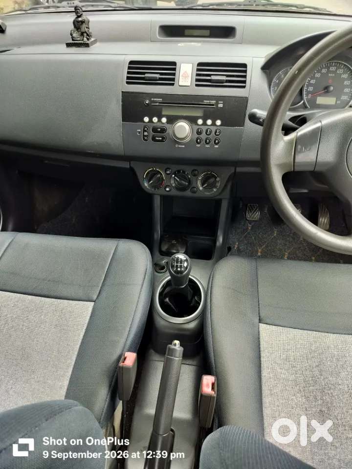 Maruti Suzuki Swift Dzire 1.2 Vxi Bsiv, 2011, Petrol