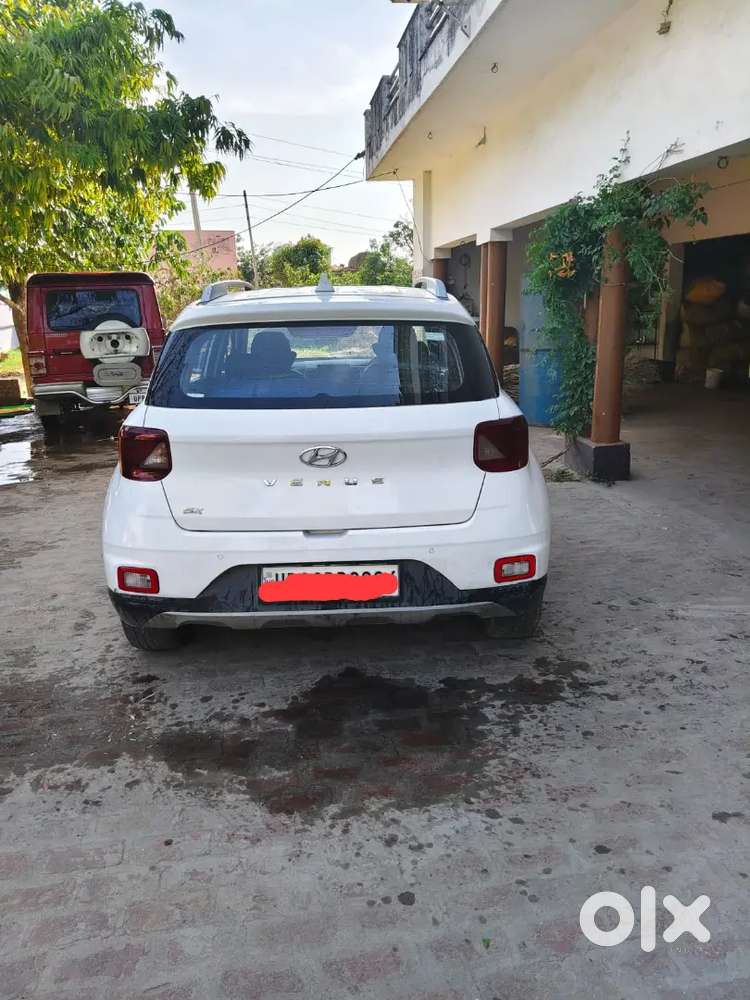 December 2019 Milage 26-28 In Highway And 24-25 In City