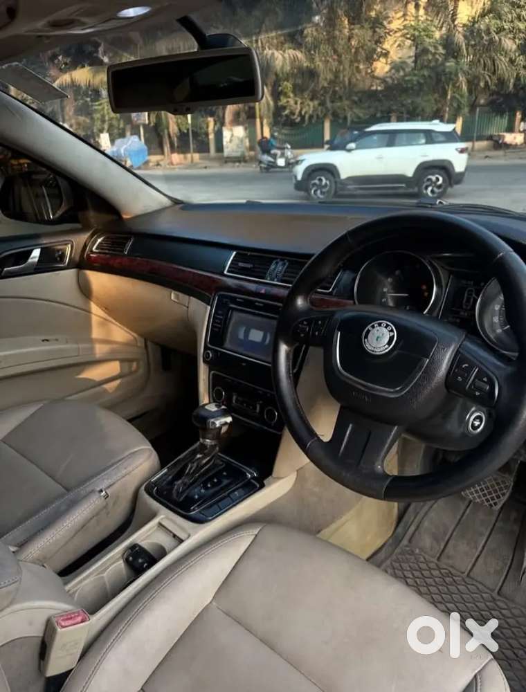 Skoda Superb 2.0 Sportline 2011 Scorpio Safari Storme Sex Change Kar S
