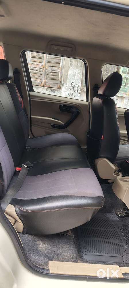 Mahindra Bolero Neo N8, 2022, Diesel