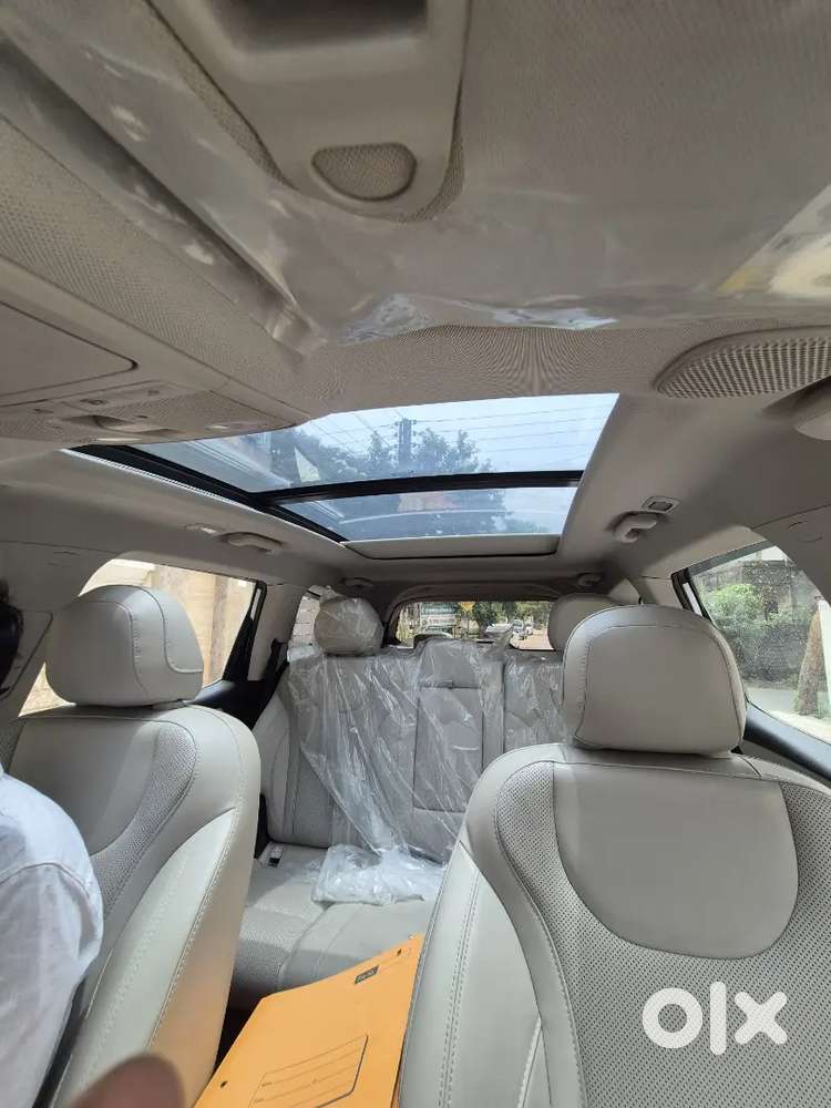 Mahindra Xuv700 2025