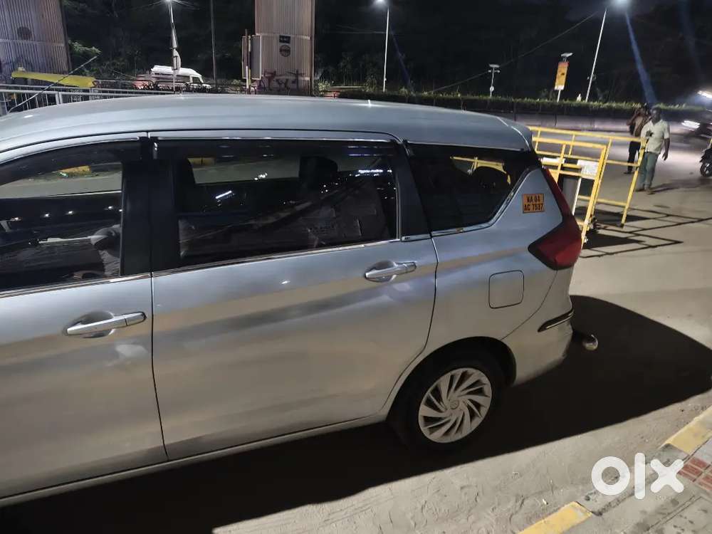 Maruti Suzuki Ertiga Vxi 2022