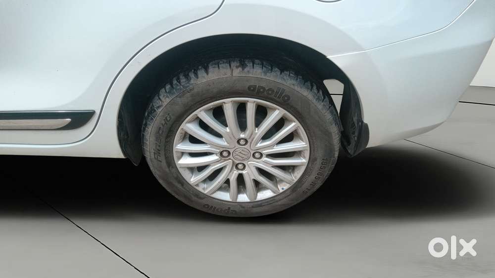 Maruti Suzuki Dzire Zxi Ags, 2022, Petrol