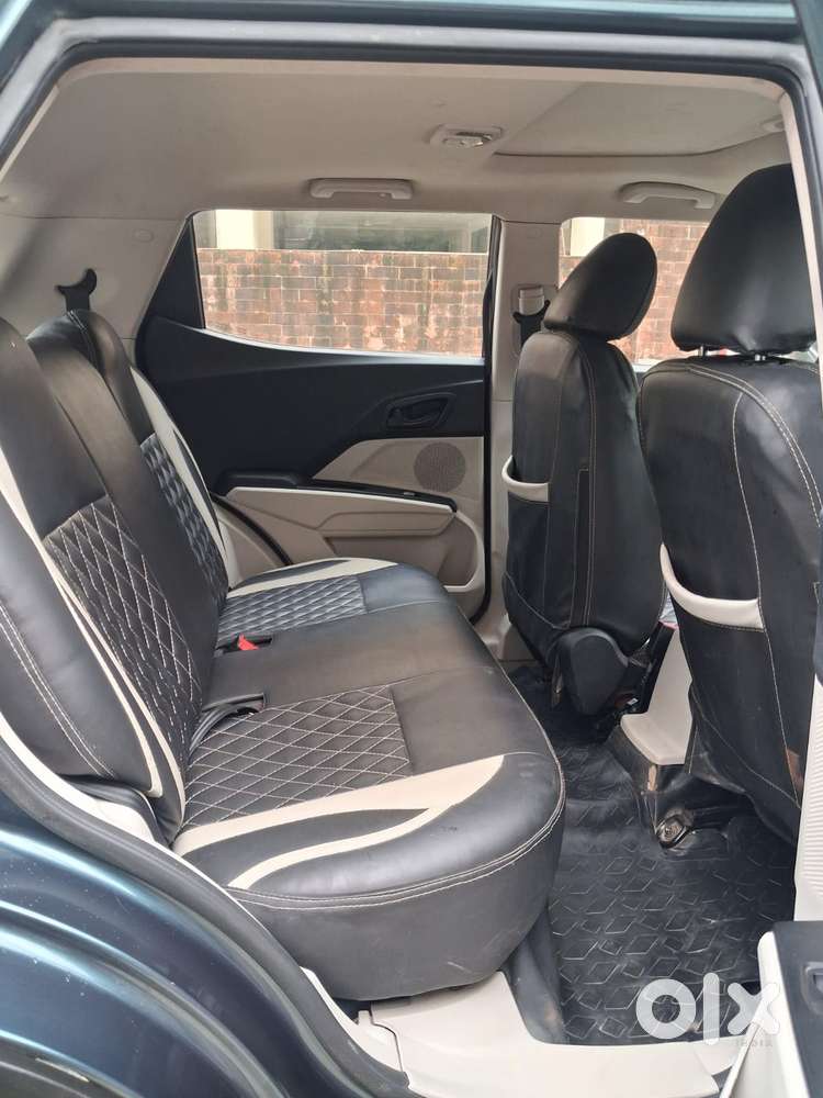 Mahindra Xuv300 W6, 2022, Petrol