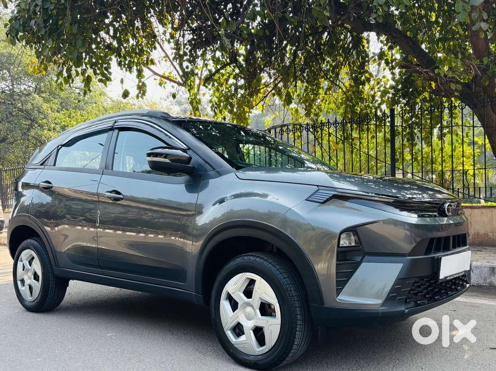 Tata Nexon Pure (s) 1.2 Petrol 6amt, 2025, Petrol