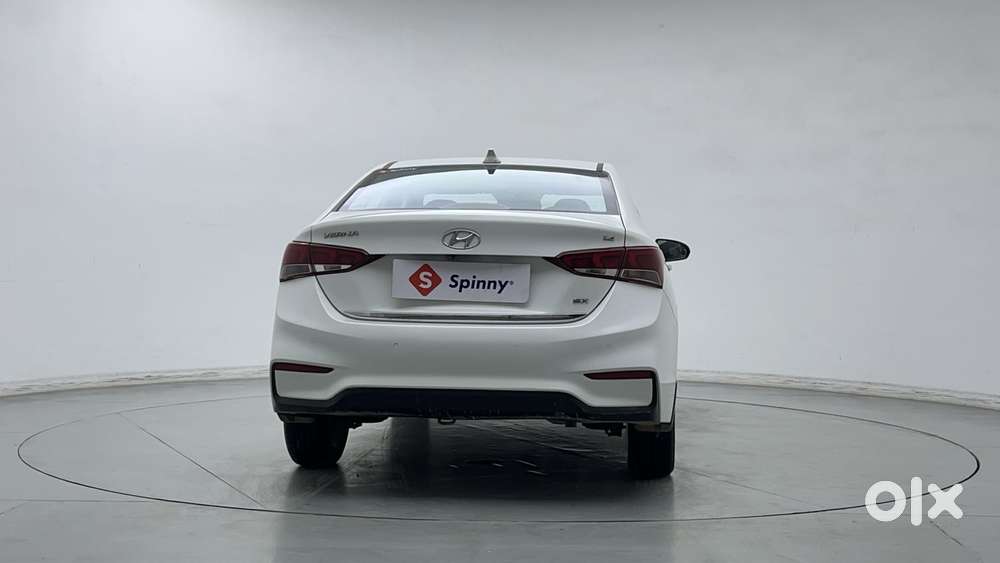 Hyundai Verna [2015-2017] Fluidic 4s 1.6 Crdi Sx (o) At, 2018, Petro..