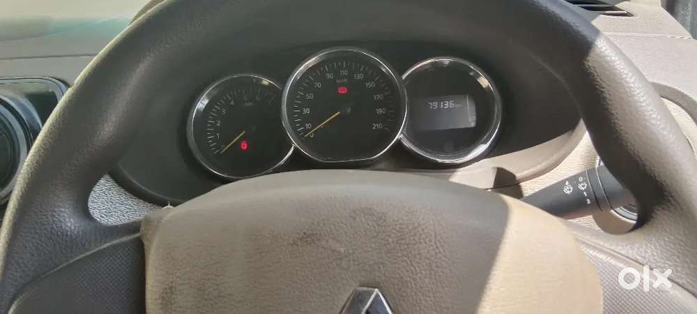 Lodgy Best Condition