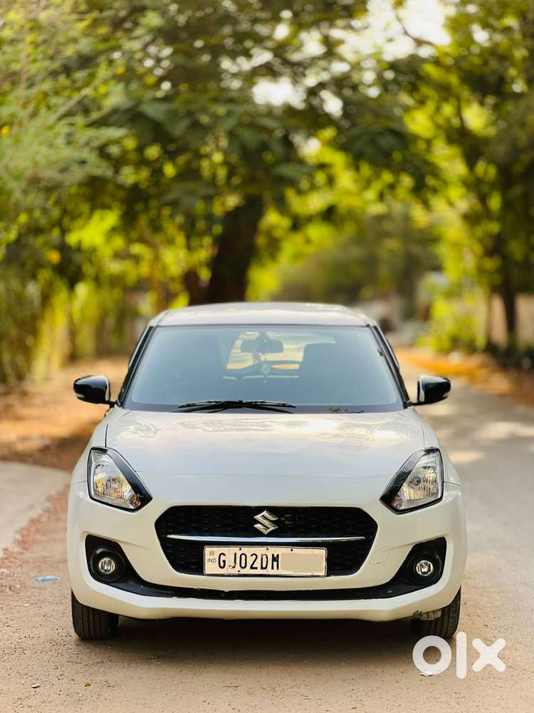 Maruti Suzuki Swift Vxi + Manual, 2022, Petrol