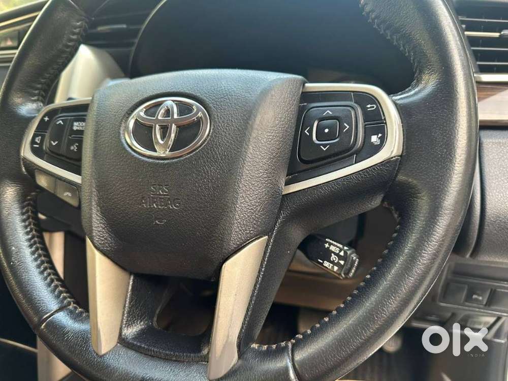 Toyota Innova Crysta