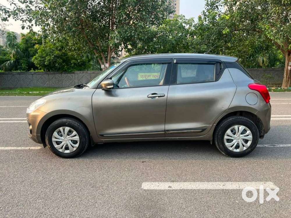 Maruti Suzuki Swift 1.2 Glory Eition, 2022, Petrol
