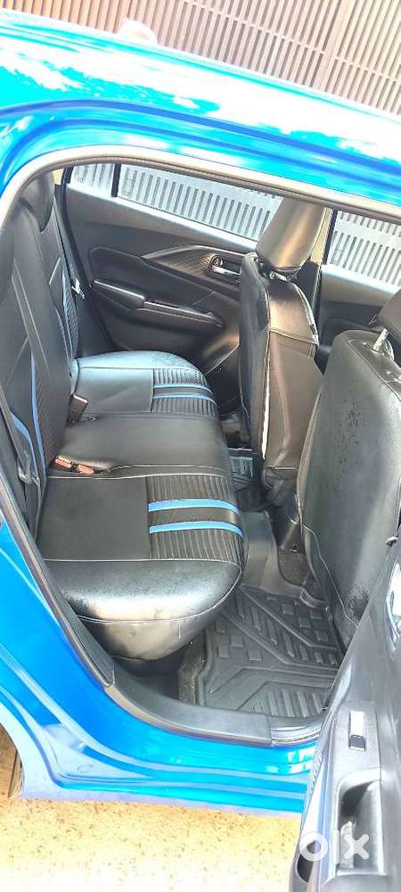 Maruti Suzuki Swift Vxi Optional, 2025, Petrol