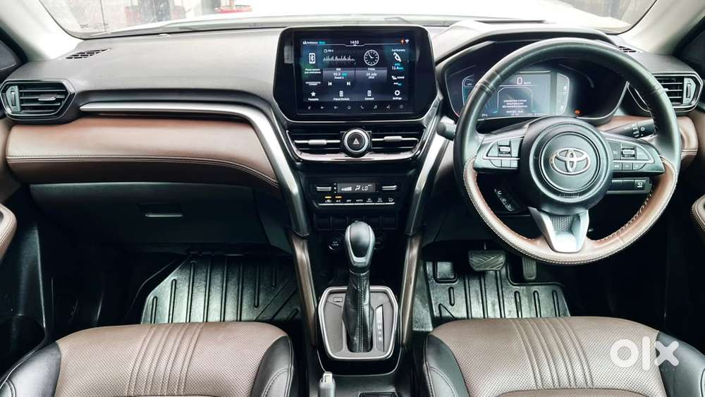 Toyota Urban Cruiser Hyryder 1.5 V Hybrid, 2023, Cng & Hybrids