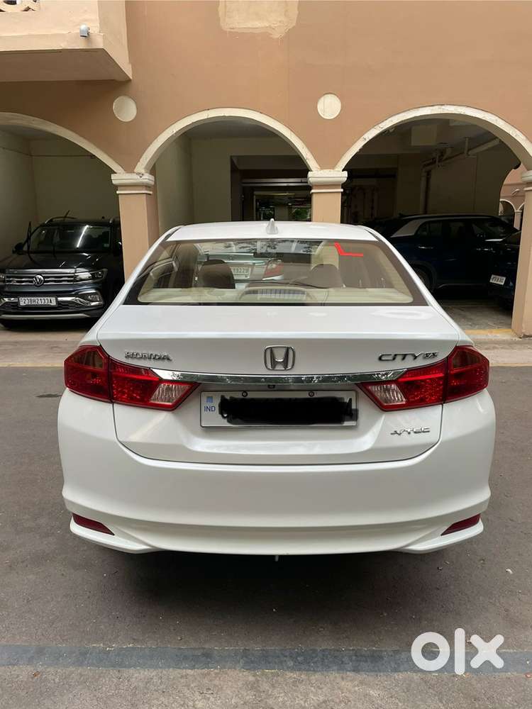 Honda City 2017 Petrol With Sunroof