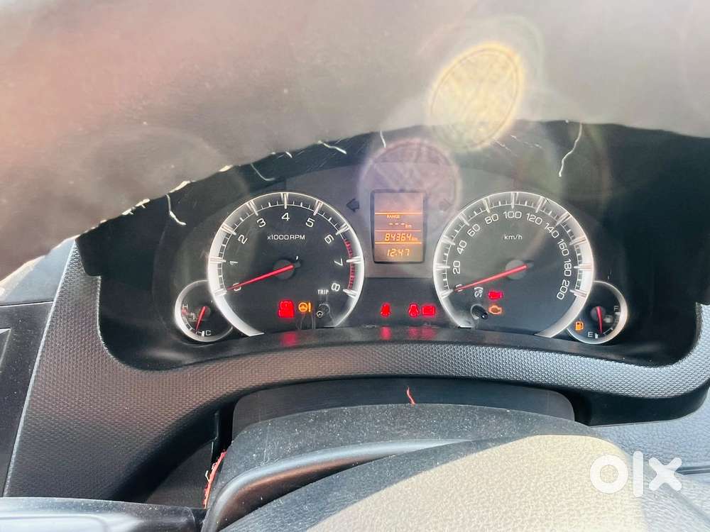 Maruti Suzuki Swift Vxi + Manual, 2015, Petrol