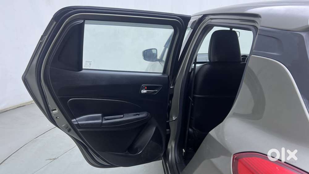 Maruti Suzuki Swift Amt Vvt Vxi, 2018, Petrol