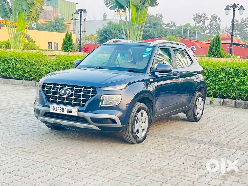 Hyundai Venue S 1.2 Petrol, 2021, Petrol