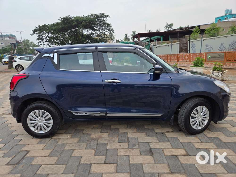 Maruti Suzuki Swift Vxi 1.2 Abs Bs-iv, 2020, Petrol