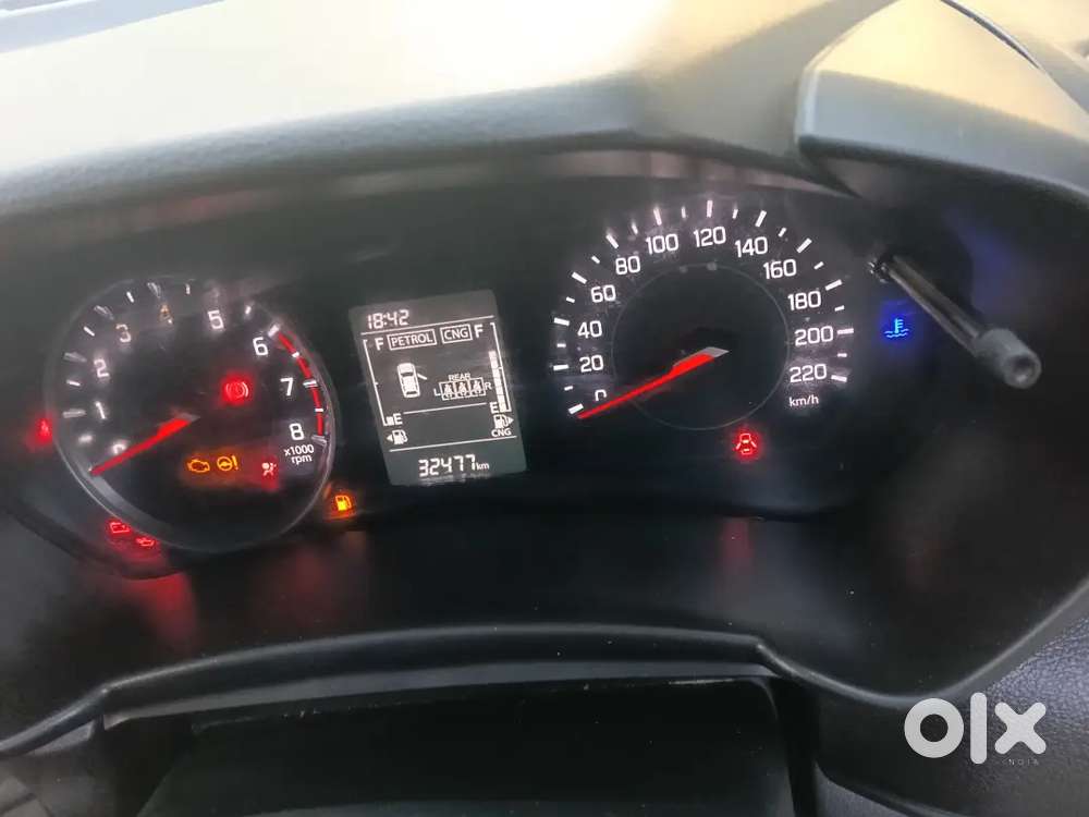 Maruti Suzuki Swift 2024 Cng & Hybr 32000 Km Driven