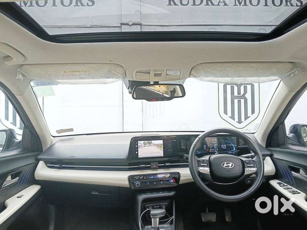 Hyundai Verna Sx (o) 1.5 Vtvt Ivt [2023 - 2026], 2024, Petrol