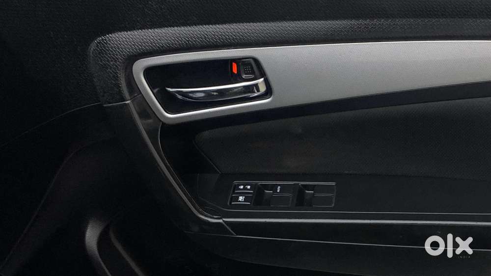 Maruti Suzuki Vitara Brezza 1.5 Zxi, 2022, Petrol