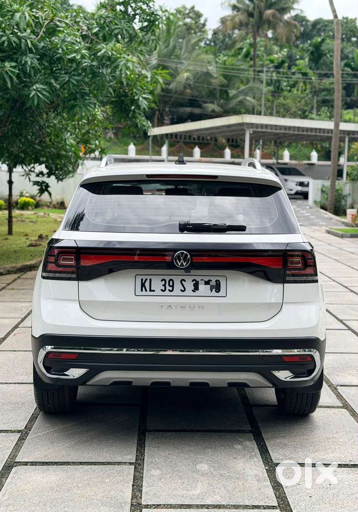 Volkswagen Taigun 1.0 Tsi Highline At, 2022, Petrol