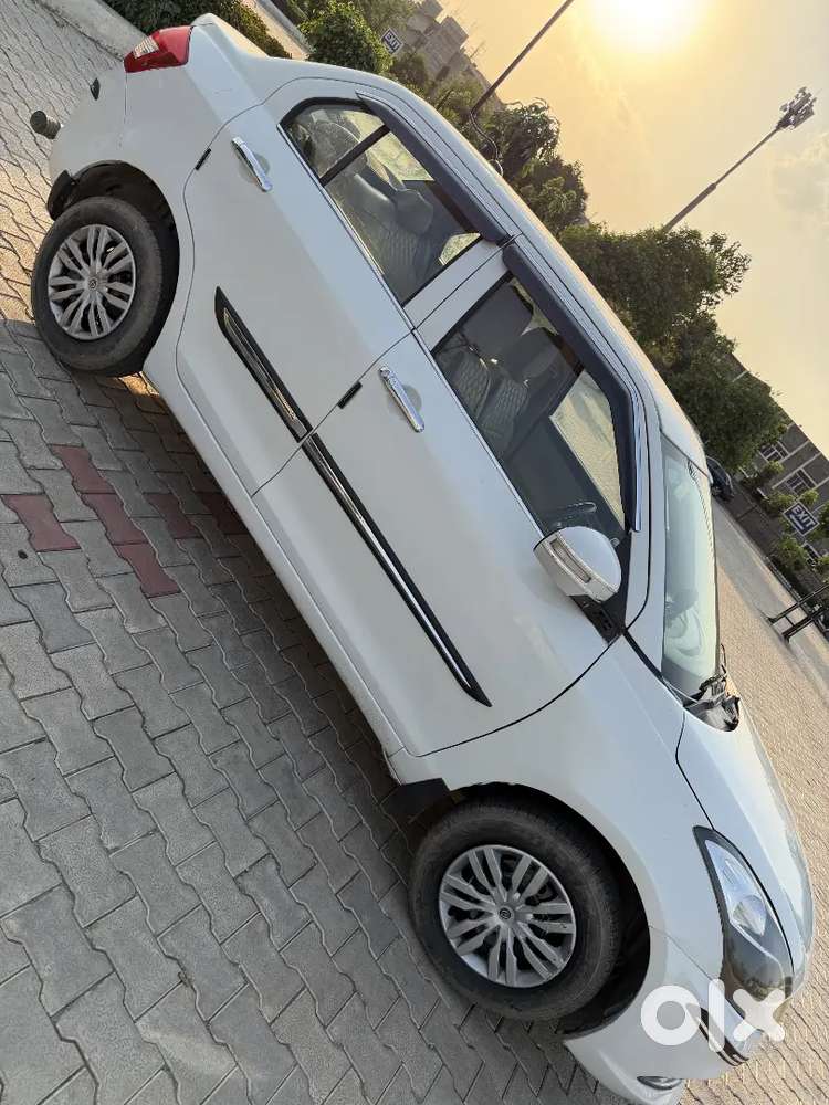 Maruti Suzuki Swift Dzire 2016 Cng & Hybrids 110000 Km Driven