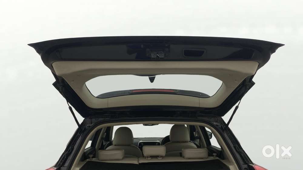 Mahindra Xuv300 W8 Option, 2022, Petrol