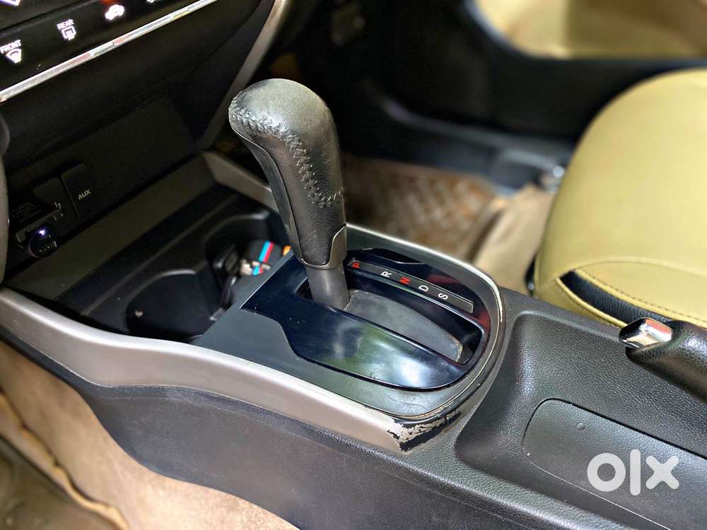 Honda City V At Sunroof I-vtec, 2016, Petrol