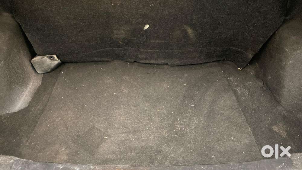 Maruti Suzuki Swift Dzire Vdi Bsiv, 2014, Diesel