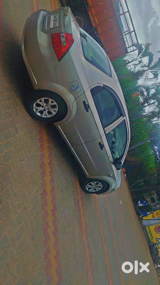 Chevrolet Aveo 2006 Petrol 70000 Km Driven