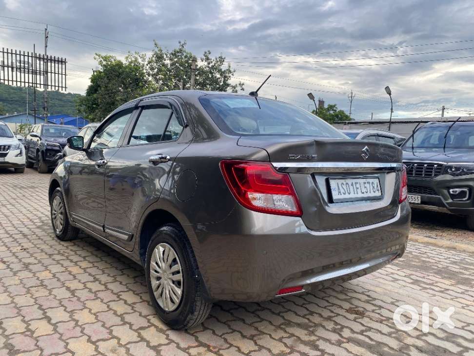 Maruti Suzuki Dzire 1.2 Vxi, 2023, Petrol