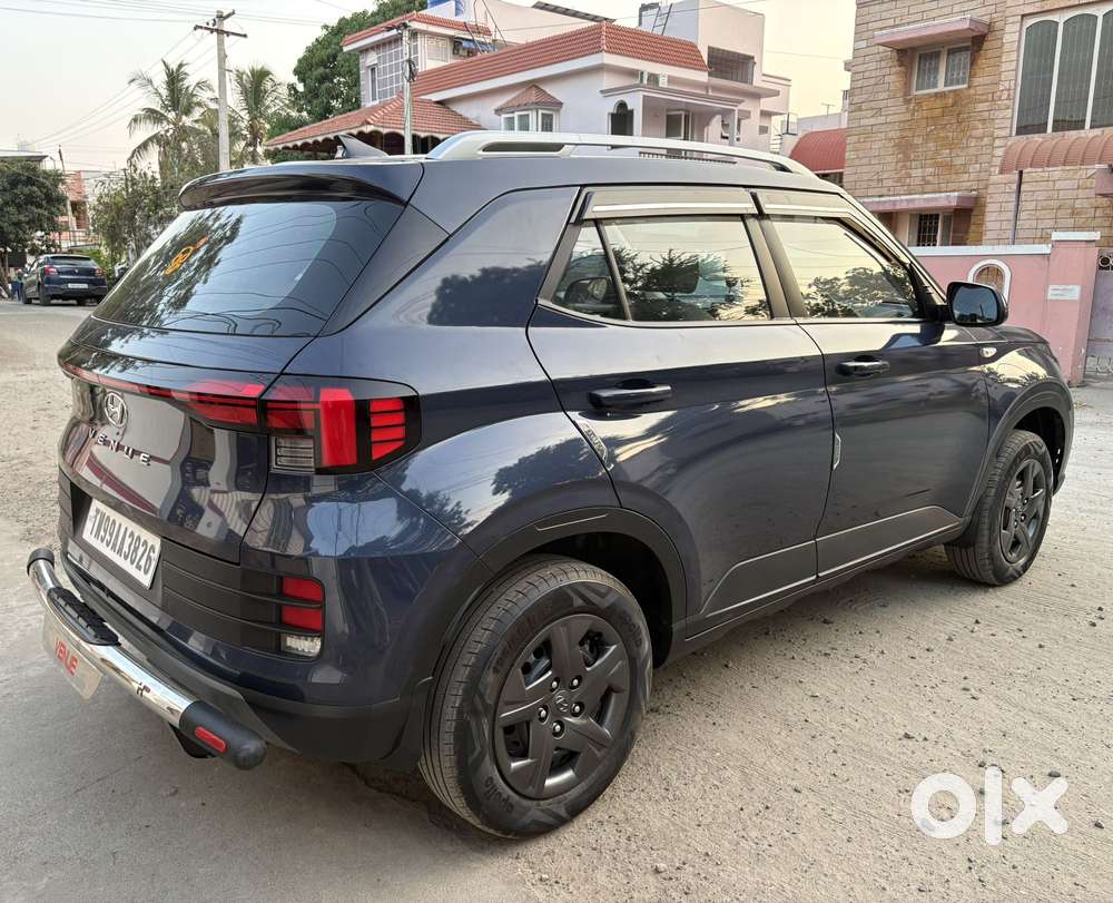 Hyundai Venue S 1.2 Petrol, 2023, Petrol