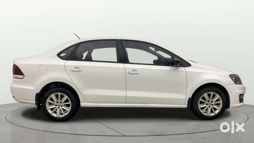 Volkswagen Vento 2013-2015 1.6 Highline, 2016, Petrol